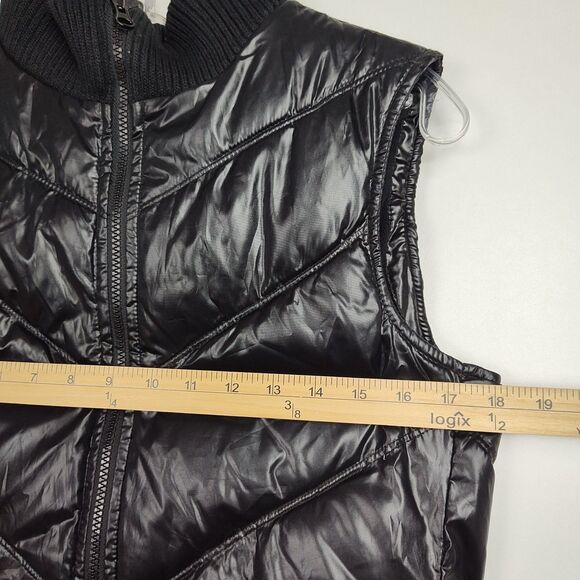 Old Navy Puffer Vest Women's Size M Shiny Black Insulated Full-Zip - Picture 5 of 8